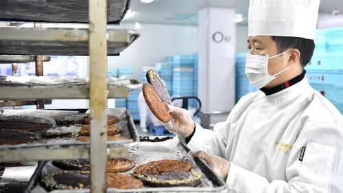 立体蝴蝶酥创新典范 3年营收8000万背后的技术共享与行业共赢